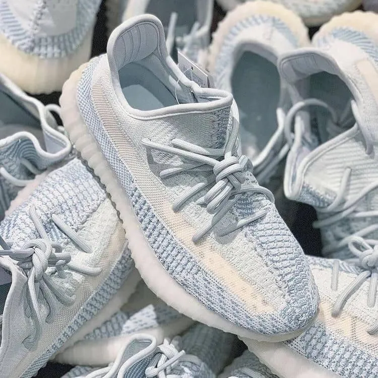 現貨-Adidas Yeezy Boost 350 V2 Cloud White (Non-Reflective)