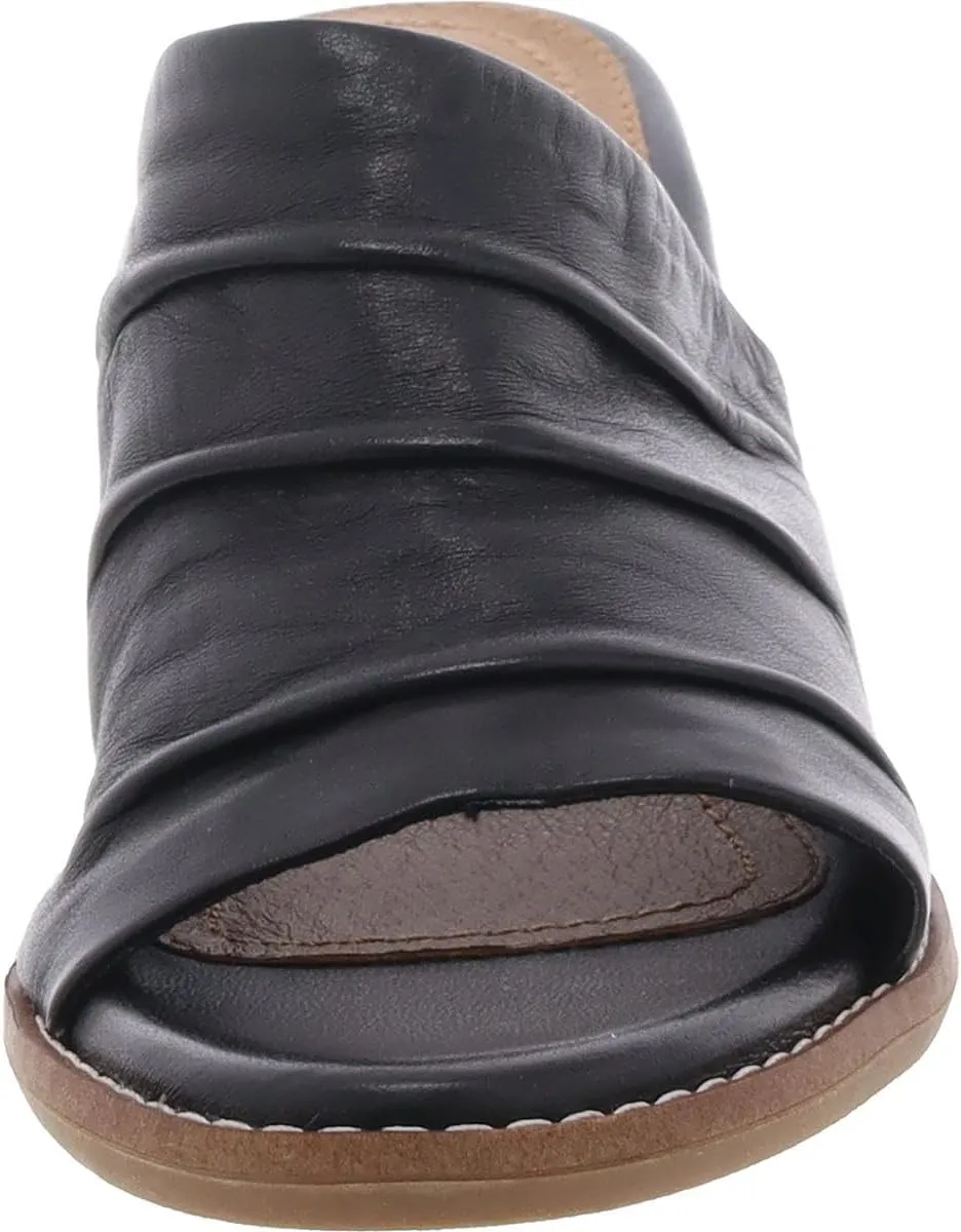 Earth Women's Adara Heeled Sandal