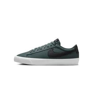Nike SB Mens Blazer Low Pro GT Shoes